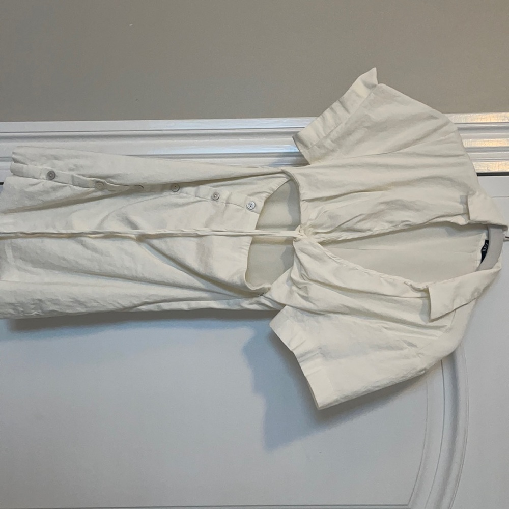 Whit linen cut out mini dress with tie detail